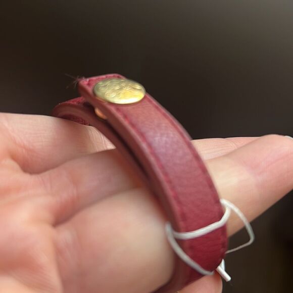 🎉1 hr sale 🎉Adjustable bracelet 💕 - Picture 7 of 8